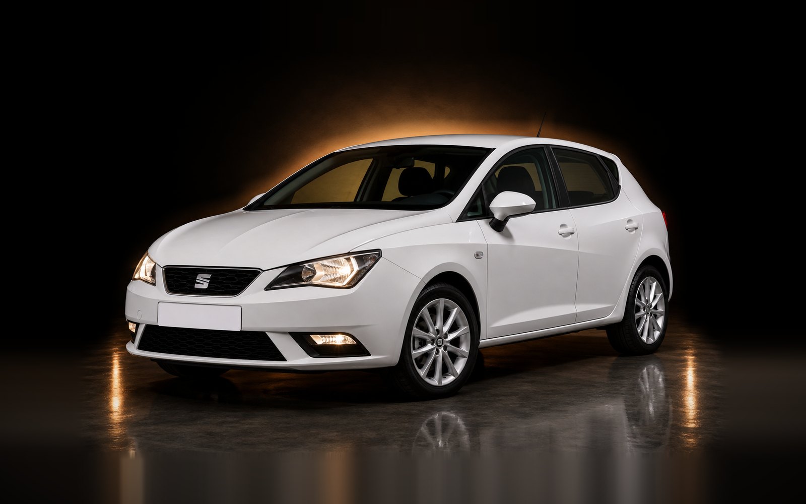 Seat Ibiza под наем във Враца — изглед отпред